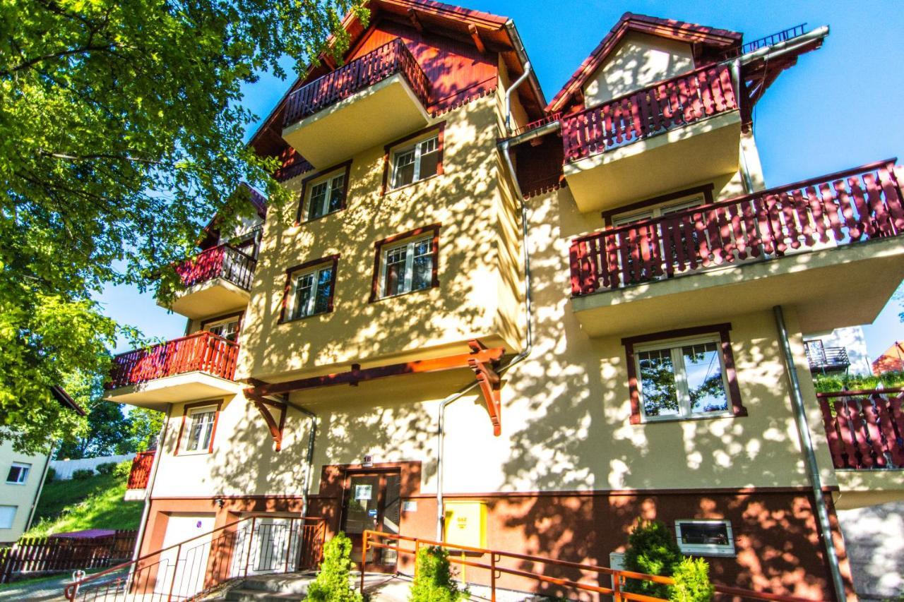 Apartamenty Hotelove Z Sauna Karpacz Bagian luar foto