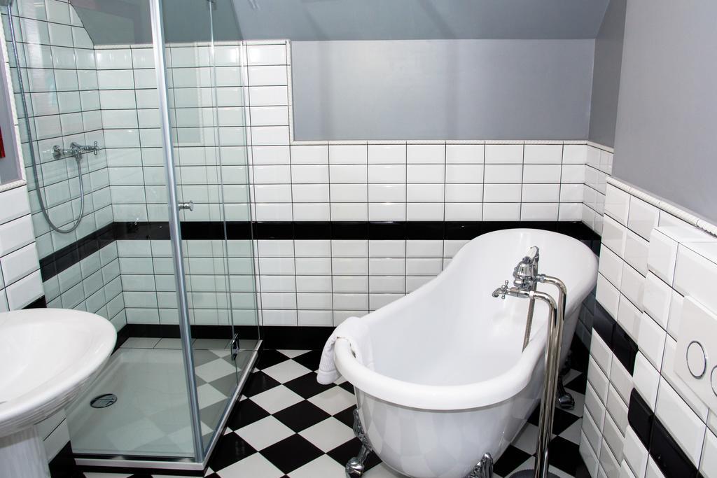 Apartamenty Hotelove Z Sauna Karpacz Ruang foto